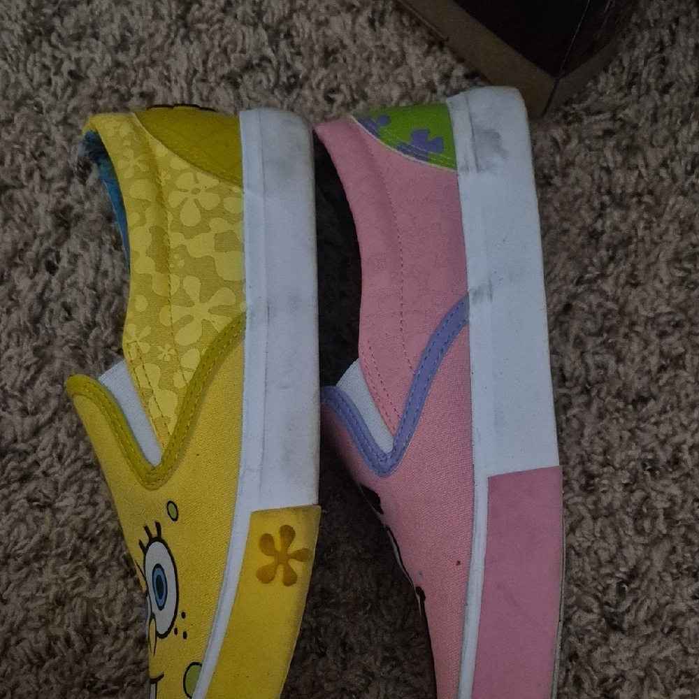 SpongeBob SquarePants Kids Slip-On Shoes - Pink and Yellow - Picture 3 of 6